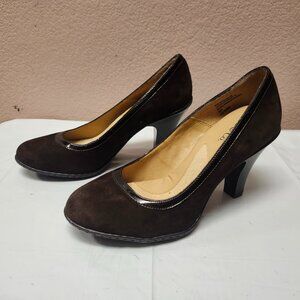 NEW Bass & Co Brown Leather Heels- Size 7